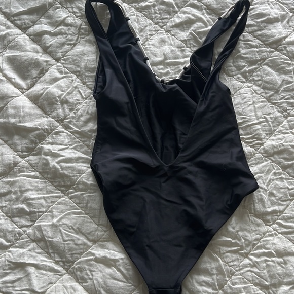 Jade one piece swimsuit - Picture 5 of 5